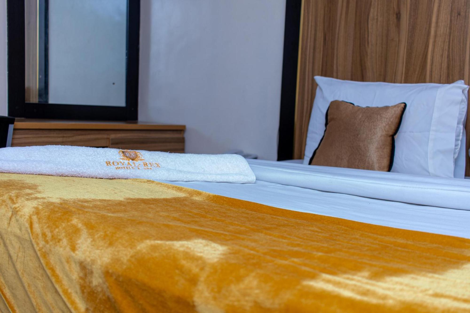 Royal Rex Hotels And Spa Lagos Buitenkant foto